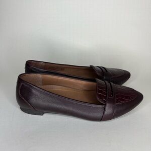 Vionic Women's Burgundy Croc-Accent Leather Loafers